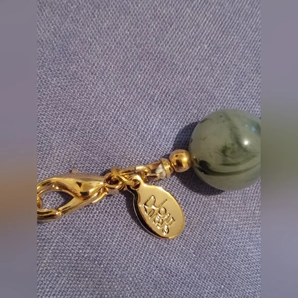 Joan Rivers Necklace - Picture 3 of 3